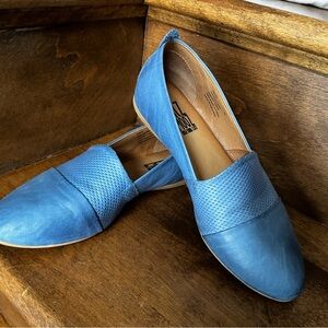 Miz Mooz Kailey Blue Leather Slip-On Shoes Ballet Flats EUR36/ 5.5-6